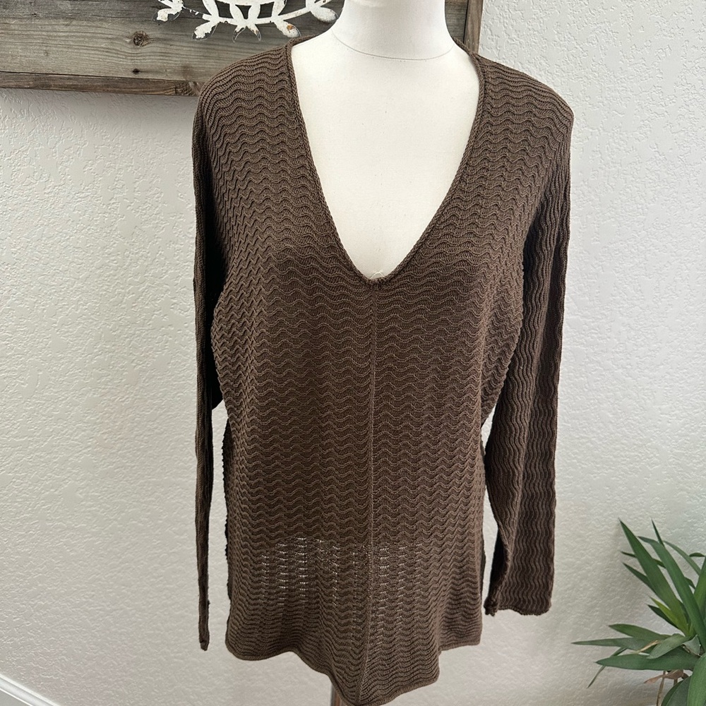 Peruvian Connection Brown 100% Pima cotton V-Neck Women's Sweater size M?